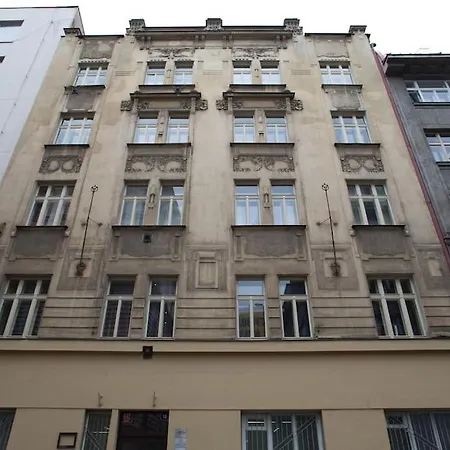 Unique City Centre Duplex, Castle View, Roof Top Terrace Apartament *